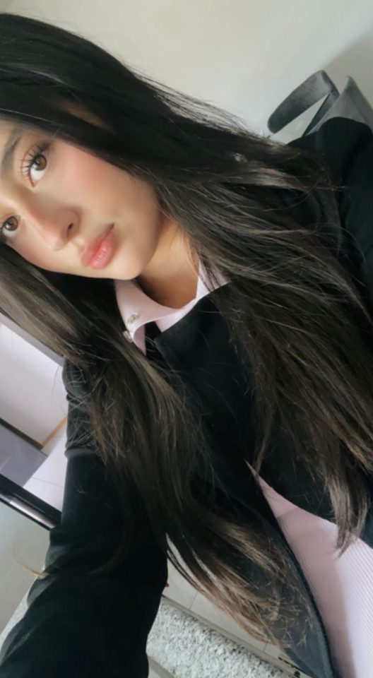 f4